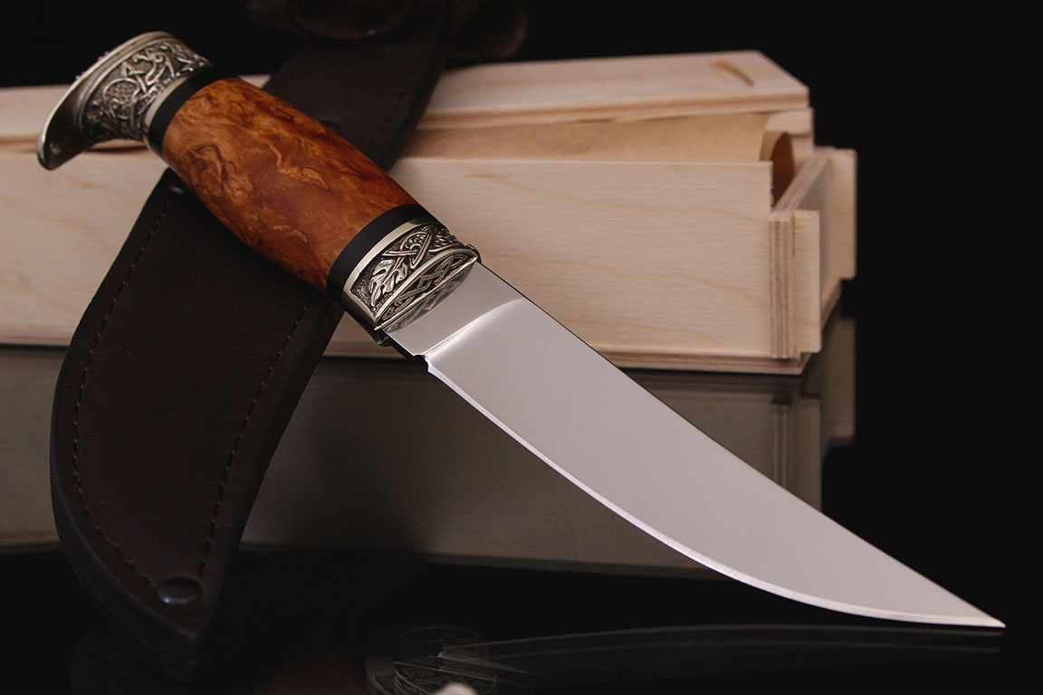 Нож "Промысловый" Bohler N690, рукоять карельская береза.